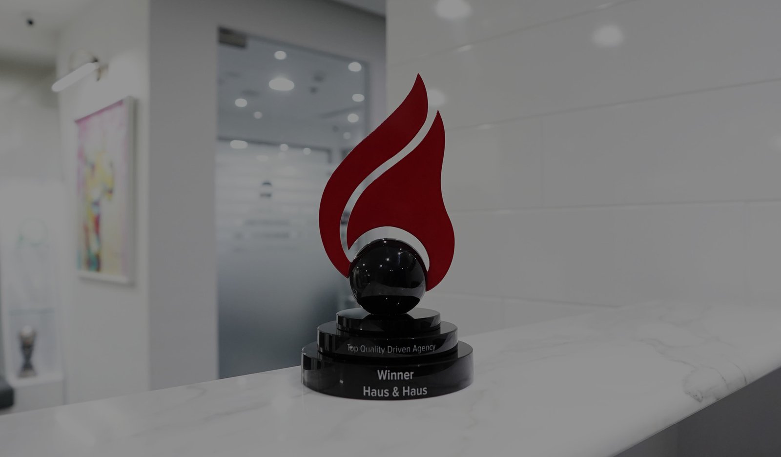 FIND YOUR NEW HOME WITH DUBAI'S{strong}AWARD WINNING REAL ESTATE AGENCY{/strong}